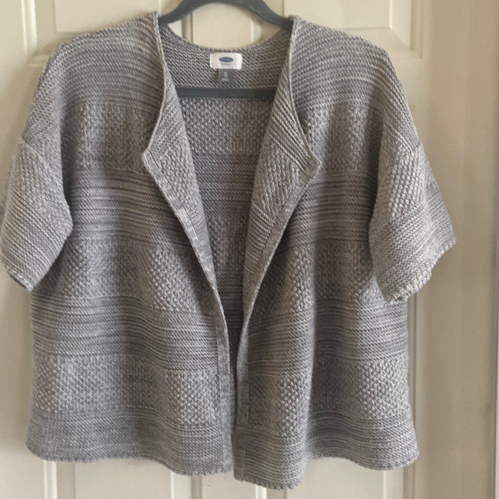 Old Navy Gray Short-Sleeve Knit Cardigan